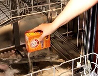 eliminate odors with baking soda